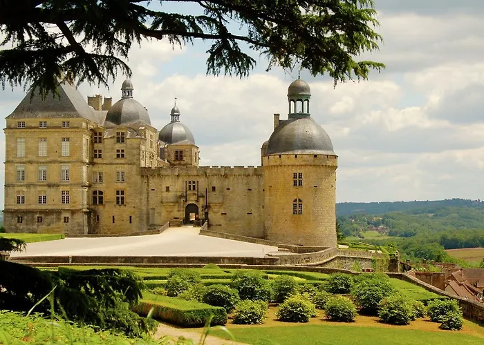 Le Coustal * Auriac-du-Périgord